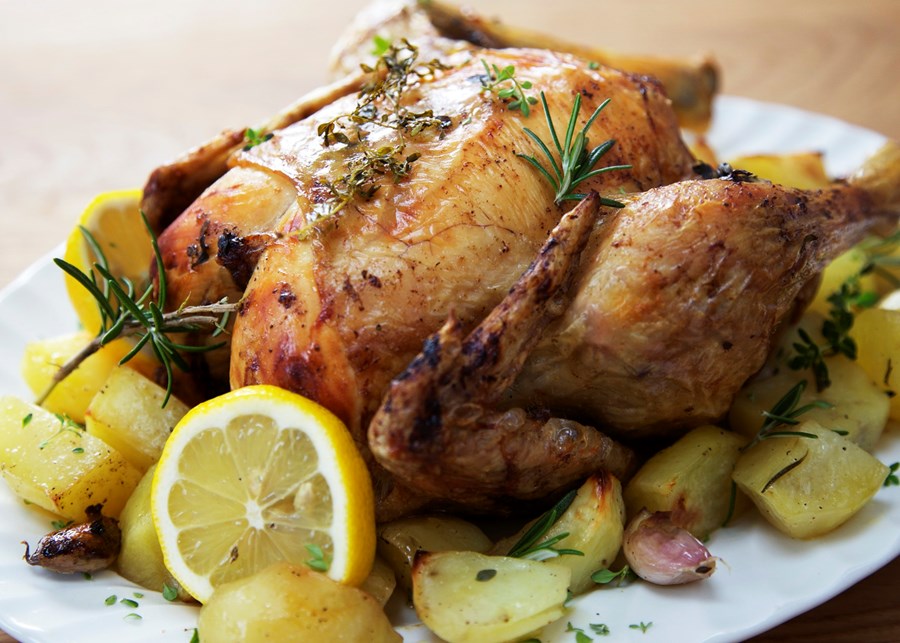 roast_chicken_with_lemon_garlic_and_thyme_1177724772