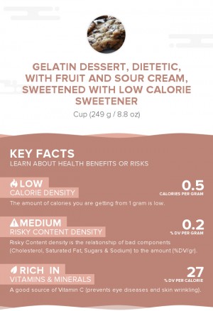 Gelatin dessert, dietetic, with fruit and sour cream, sweetened with low calorie sweetener